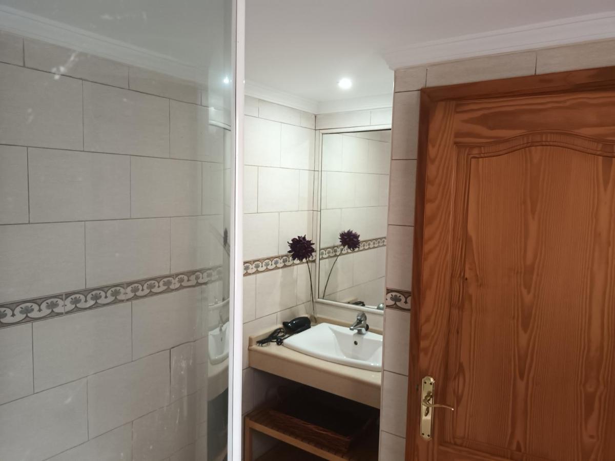 Apartamentos As De Guia, Playa De Las Canteras 라스팔마스 외부 사진
